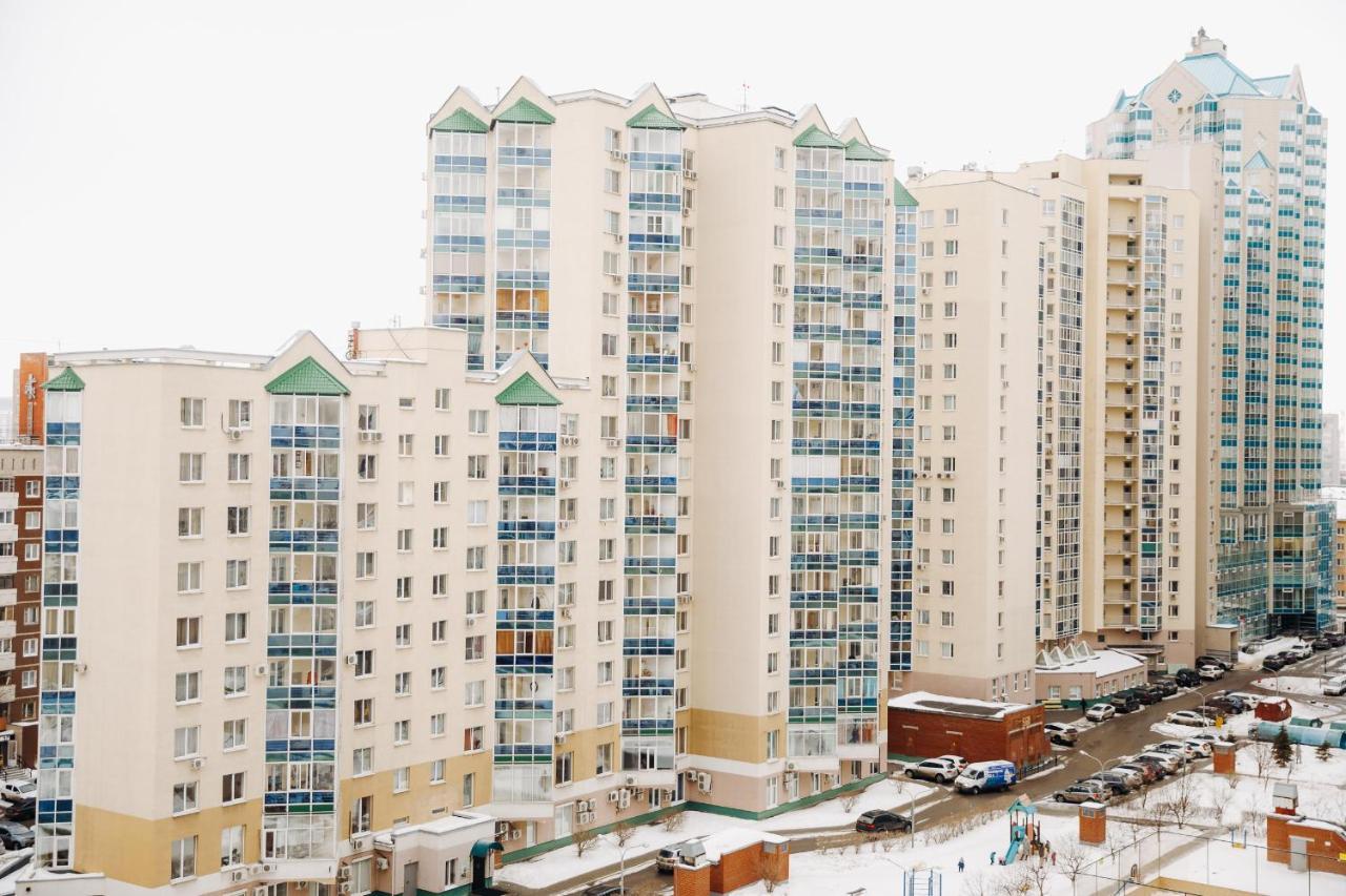 Arenda Kvartiry V Bazhovskom Apartment Ekaterinburg Exterior foto