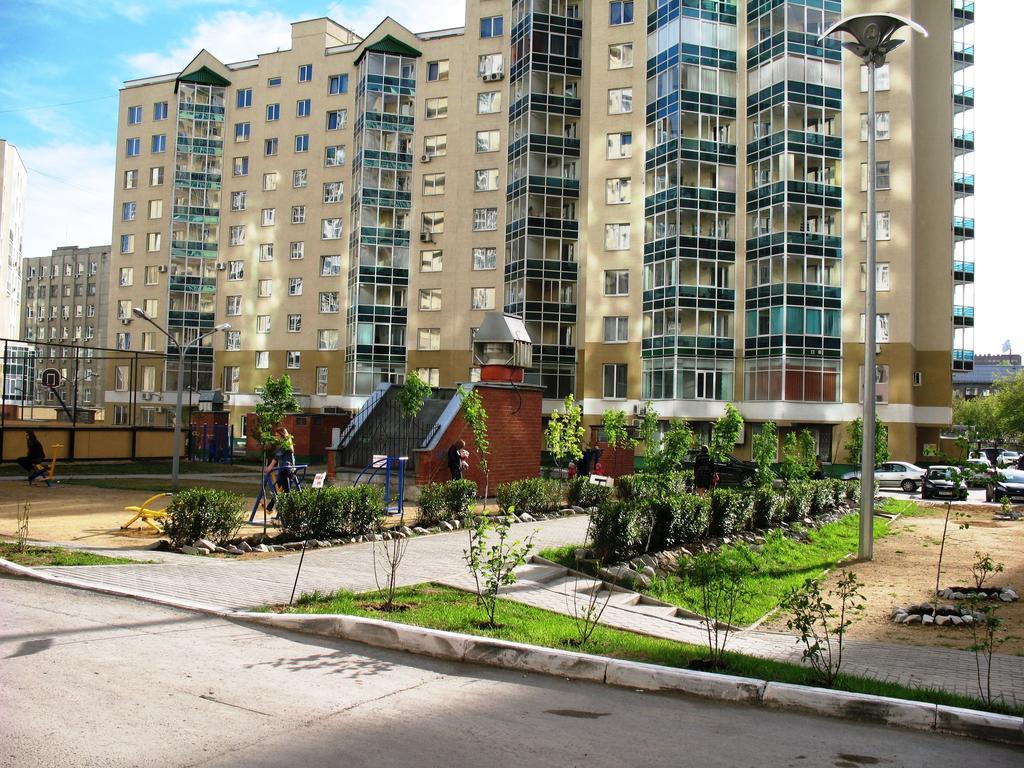 Arenda Kvartiry V Bazhovskom Apartment Ekaterinburg Exterior foto